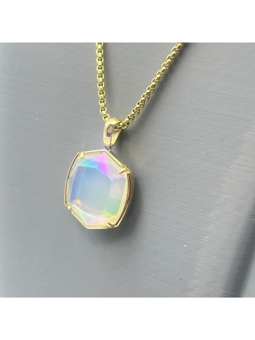 Kendra Scott Gold Iridescent Hexagon Pendant Necklace 28" Adjustable Chain - Picture 11 of 14